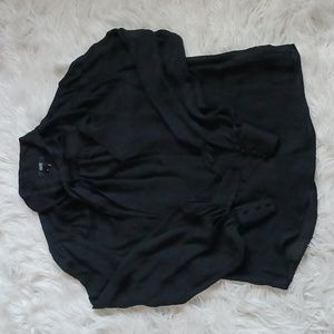 Paige top long sleeve with buttons on the cuff and front